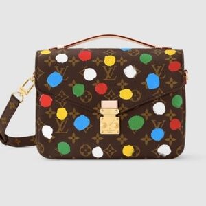 Louis Vuitton x Yayoi Kusama Pochette Metis Monogram Multicolor
